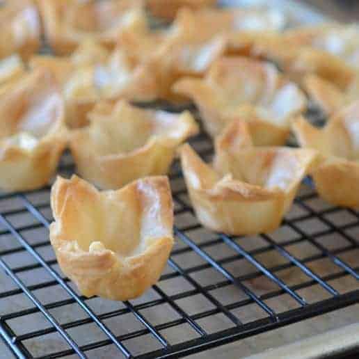 https://www.blessthismessplease.com/wp-content/uploads/2013/01/phyllo-cups-small-square.jpg