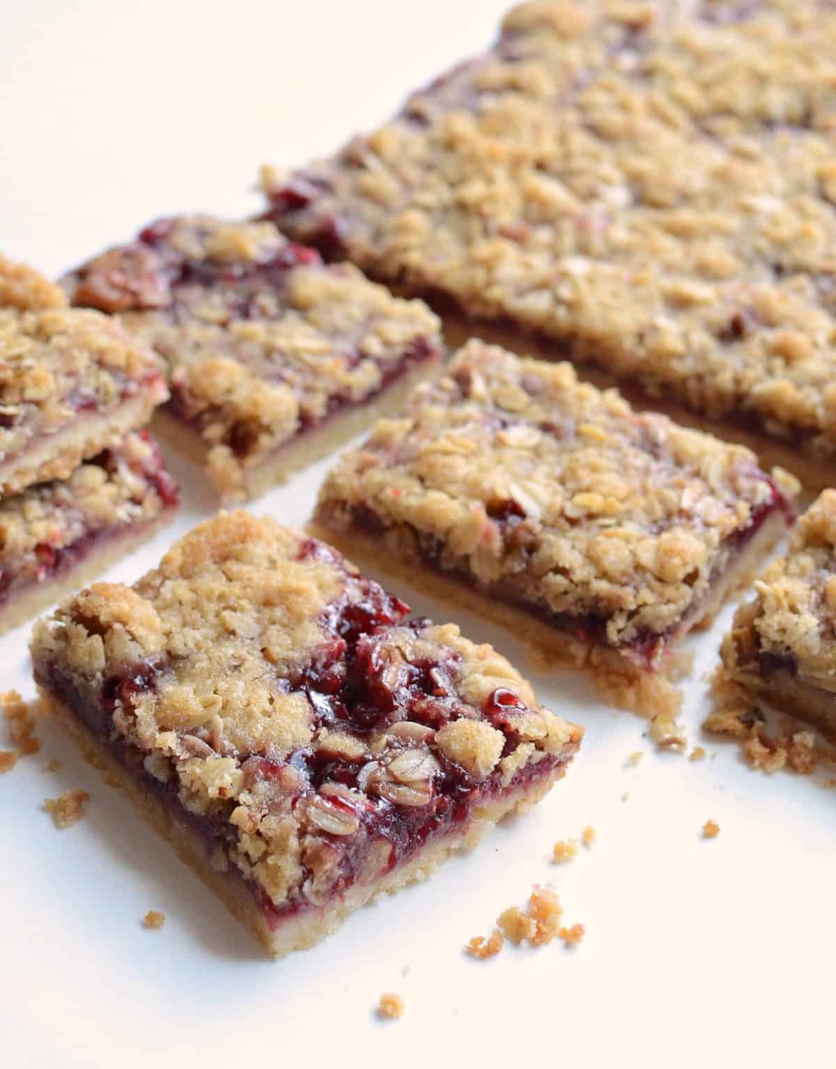 Raspberry Streusel Bars | Easy Raspberry Dessert Recipe