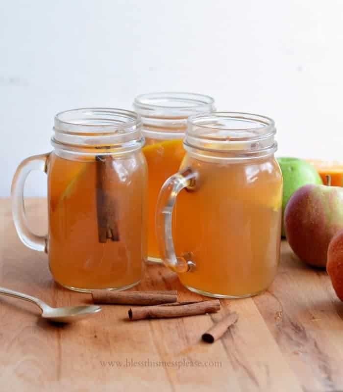 Slow Cooker Apple Cider Apple Cider Recipe with Orange and Cinnamon