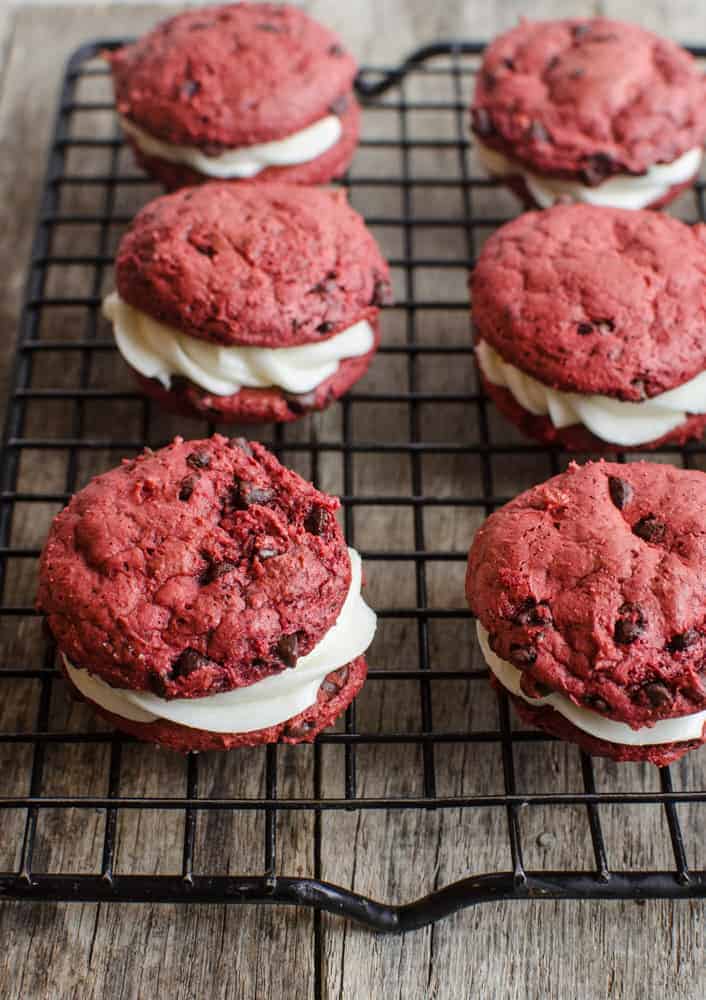 red velvet sandwich cookies