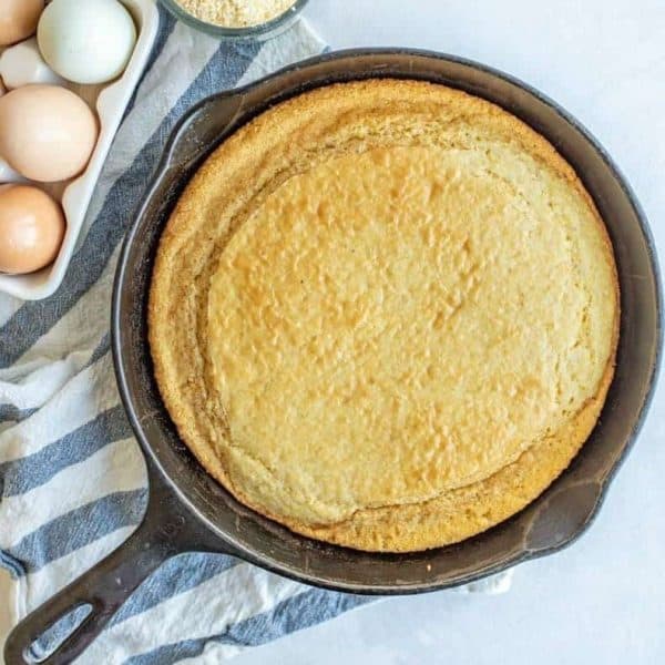 Easy Cornbread Recipe | Moist, Fluffy Homemade Cornbread