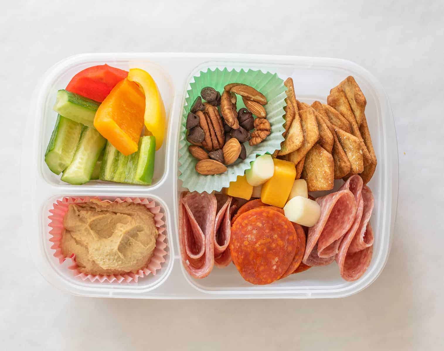 Our Favorite School Lunch: The Hummus Lunchbox - Mom to Mom Nutrition
