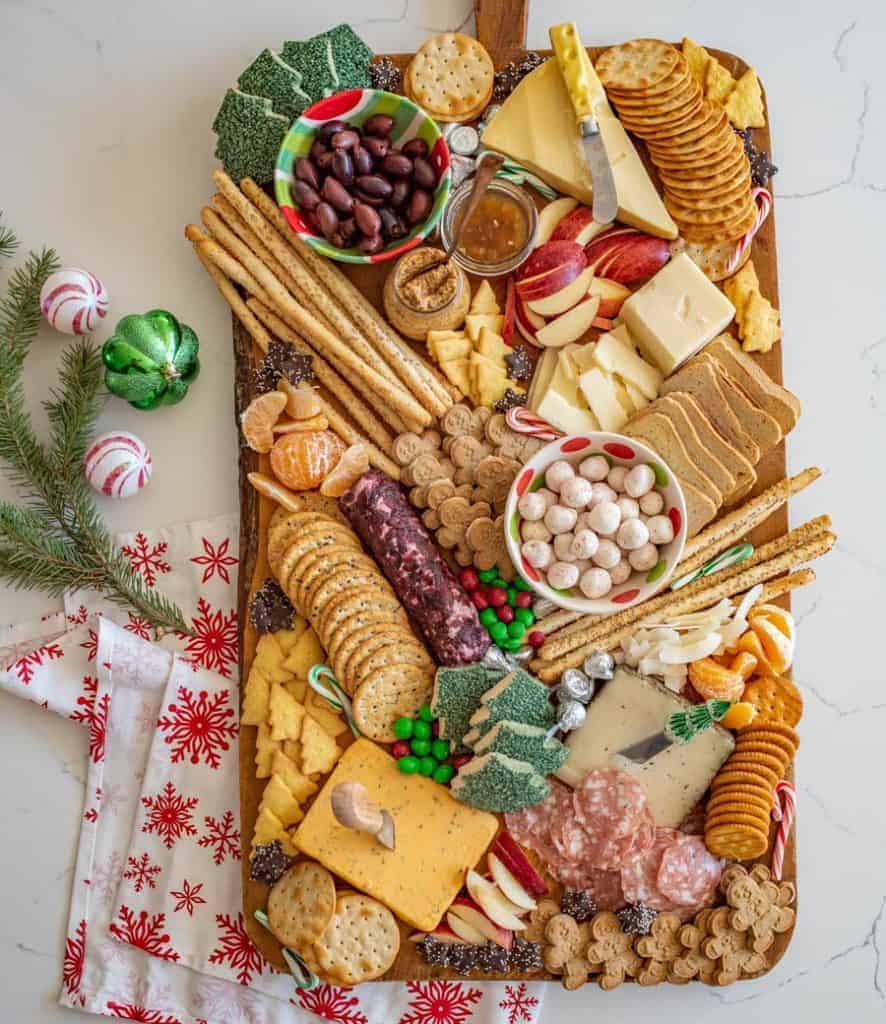 DIY Christmas Cheese Board | Easy Holiday Cheese Board Ideas!