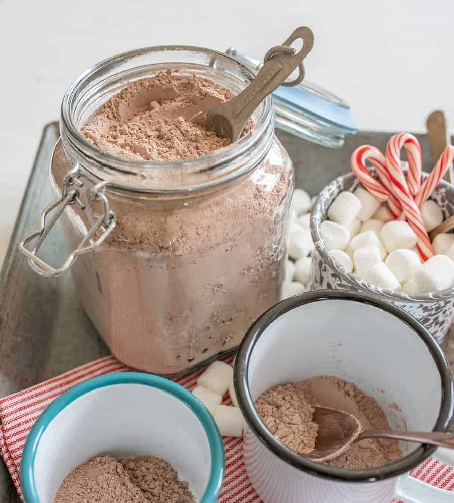 easy-homemade-hot-cocoa-mix-bless-this-mess