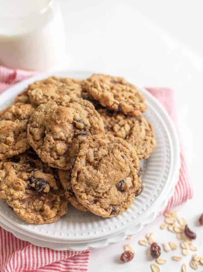 The BEST Soft & Chewy Peanut Butter Oatmeal Cookies Recipe