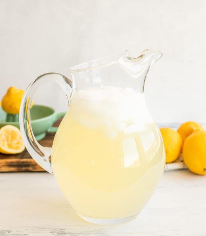 Homemade Lemonade — Bless this Mess