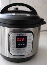 How to Use an Instant Pot (Pressure Cooker) - A Complete Guide!