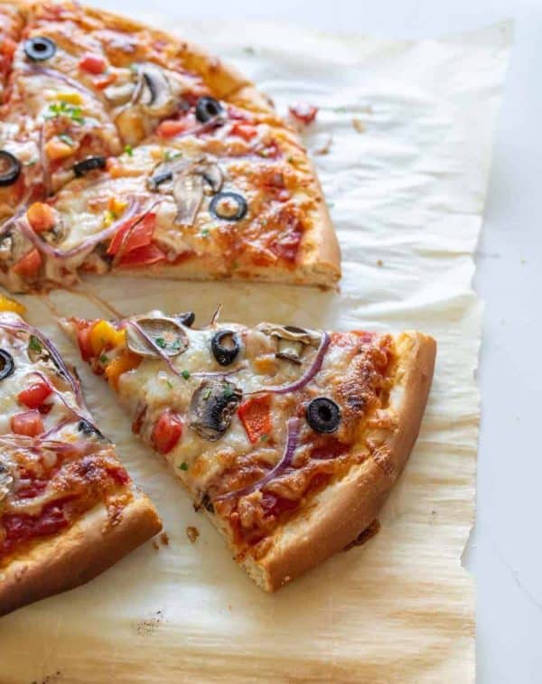 Easy Veggie Pizza Recipe | Homemade Pizza with Fresh Veggies