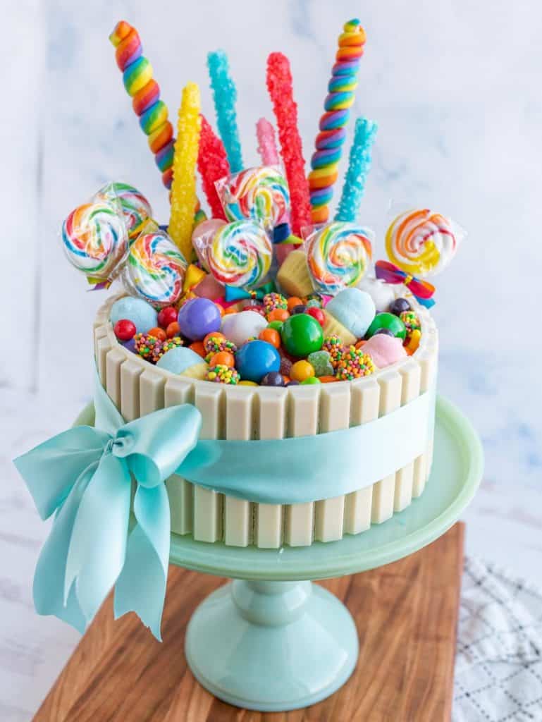 Large Birthday Candy Cake (Chocolate & Candy) – Sweet Servings