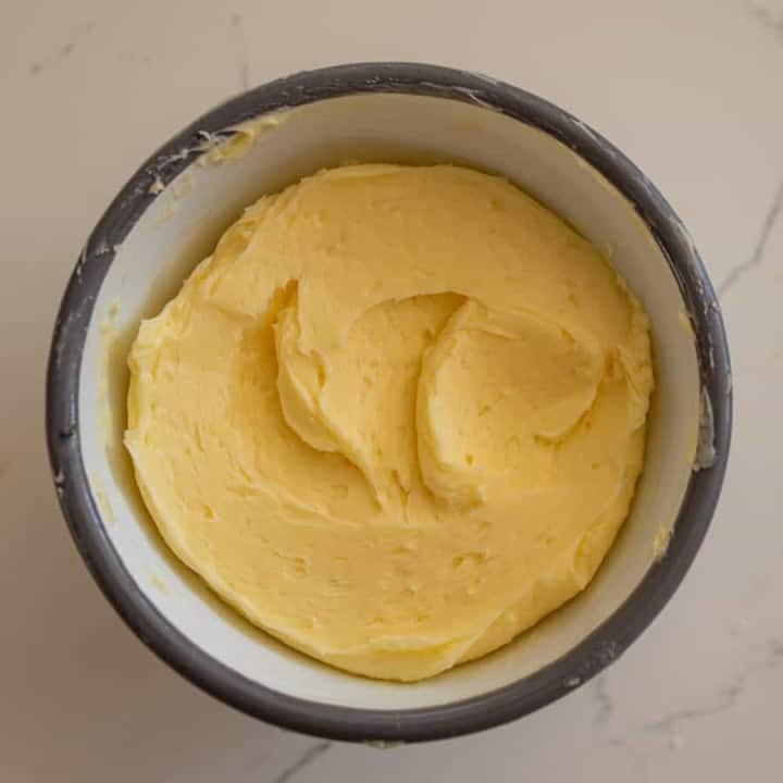 how-to-make-butter-turn-cream-into-butter-fast