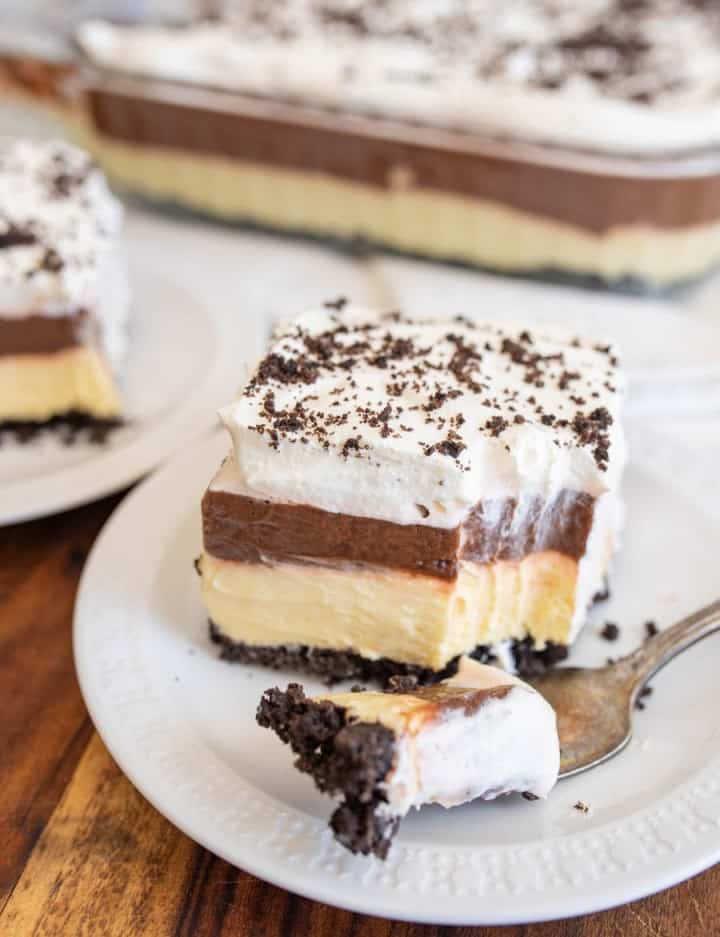 Easy Chocolate Lasagna — Bless this Mess