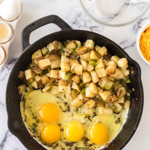 Hash Browns and Eggs Breakfast Skillet - The Toasty Kitchen