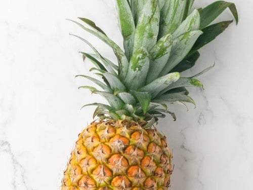 How to Tell If a Pineapple Is Ripe (4 Simple Ways) - Insanely Good