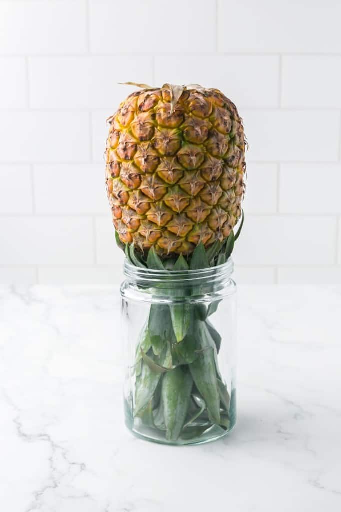 How to Tell If a Pineapple Is Ripe (4 Simple Ways) - Insanely Good