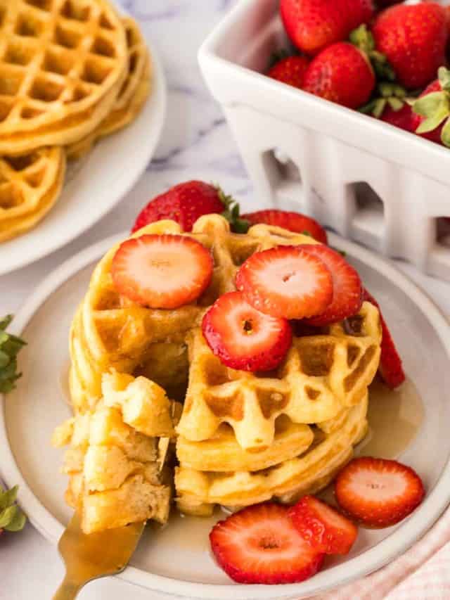 Classic Fluffy Buttermilk Waffle Recipe Easy Buttermilk Waffle Batter 4530